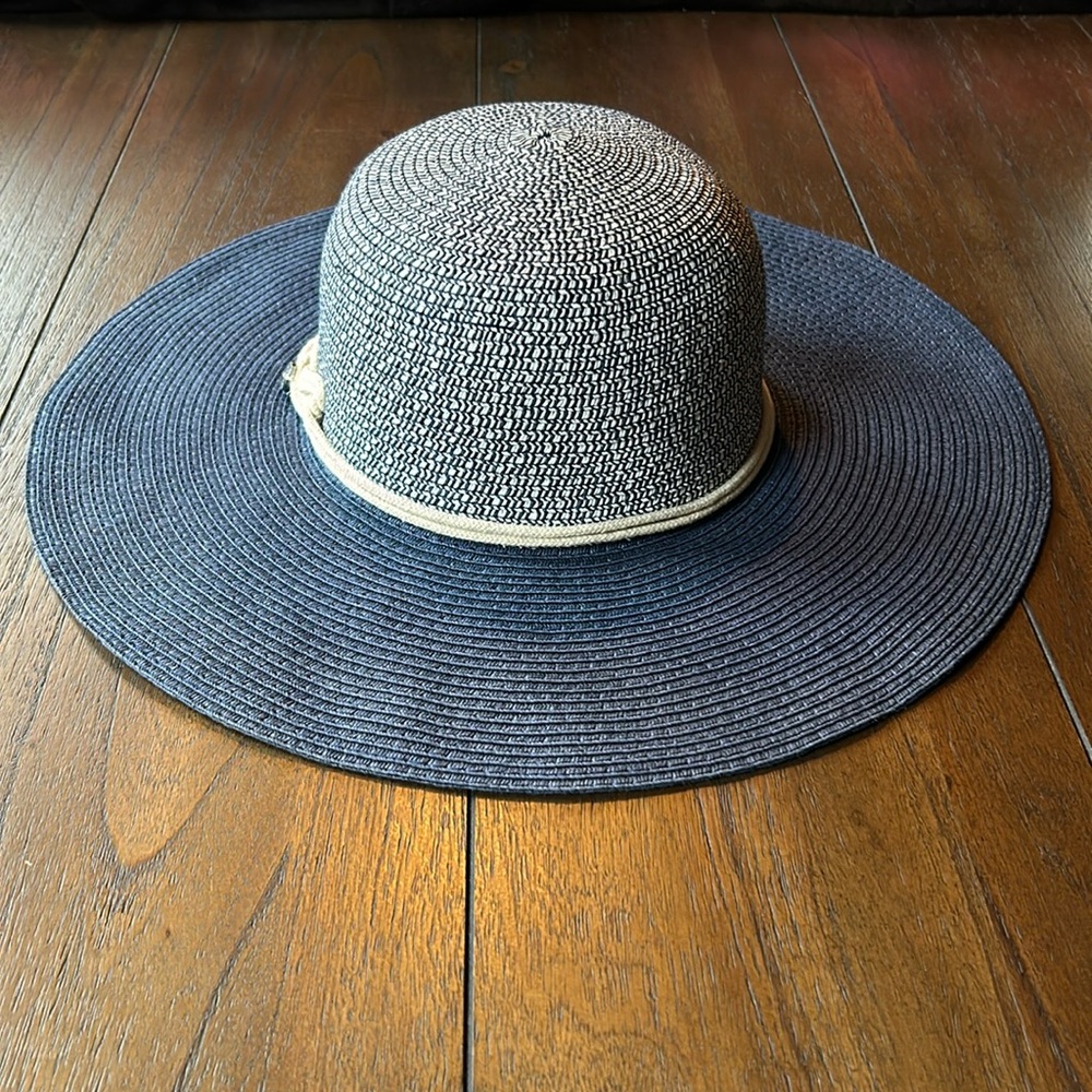 L’ATELIER DU SAC Made in Italy Wide Brim Woven Straw Floppy Hat